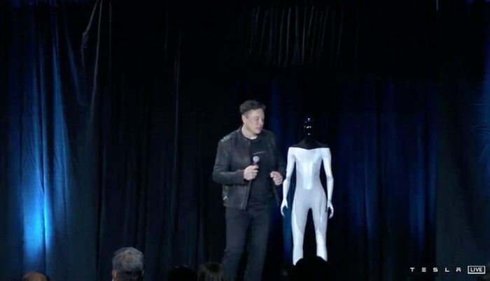 News 12 elon musk mengatakan tesla akan membangun prototipe robot humanoid tahun depan dok tesla 1 169 Wah! Elon Musk, Mark Zuckerberg & Jeff Bezos 'Rugi' Rp 765 T Mitra IT | Your Trusted & Reliable Software Solutions elon musk, rugi