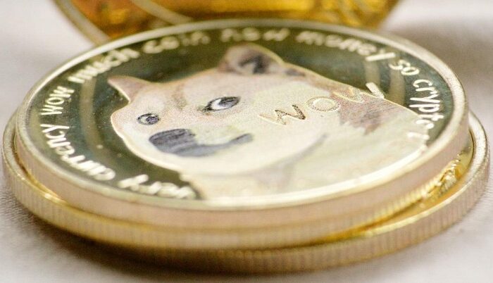 News 11 ilustrasi doge photo by crystal mapes on unsplash 169 Elon Musk Bujuk McDonald Terima Dogecoin Mitra IT | Your Trusted & Reliable Software Solutions dogecoin, elon musk