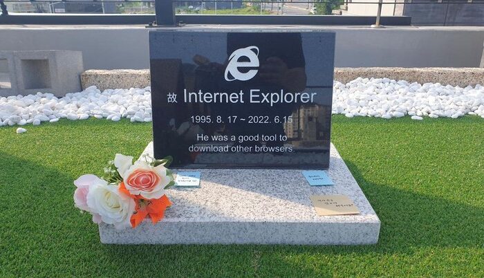 News 10 microsoft explorergrave 169 Dibunuh Apple & Microsoft, 2 Teknologi Ini Tinggal Kenangan Mitra IT | Your Trusted & Reliable Software Solutions apple, microsoft