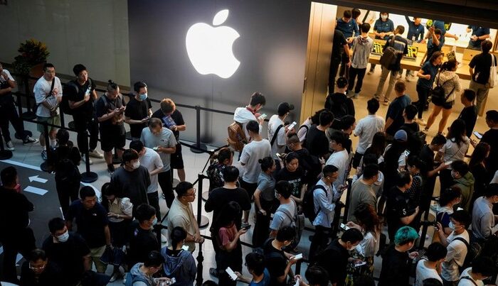News 13 apple china 5 169 Joe Biden Blokir, Ini Taktik Apple Agar Bisa Tetap Jualan Mitra IT | Your Trusted & Reliable Software Solutions binance
