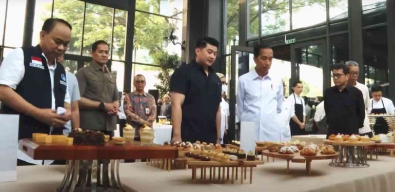 chef arnold purnomo dan jokowi 64f915a2e2c0f935c85a9b93 Mitra IT | Your Trusted & Reliable Software Solutions