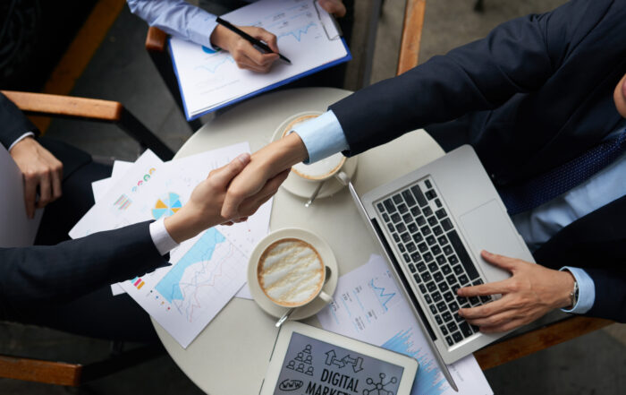 Handshake  Mitra IT | Your Trusted & Reliable Software Solutions