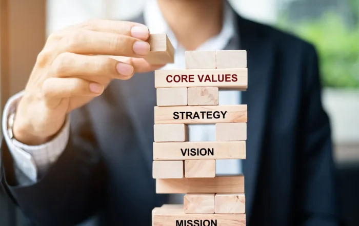 cara praktis memulai bisnis online strategi yang tepat untuk sukses di dunia digital  Mitra IT | Your Trusted & Reliable Software Solutions