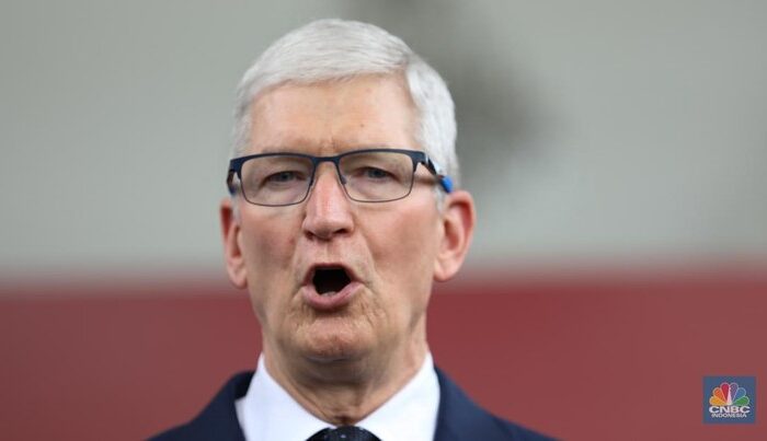 News 13 ceo apple tim cook saat konferensi pers di istana negara jakarta rabu 1742024 cnbc indonesiatri susilo 169 Mitra IT | Your Trusted & Reliable Software Solutions