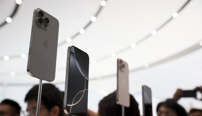 News 12 iphone 16 baru dipamerkan selama pengumuman produk baru di kantor pusat apple pada hari senin 9 september 2024 di cupertino ca 169 Mitra IT | Your Trusted & Reliable Software Solutions
