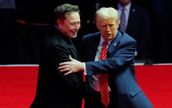 News 12 presiden terpilih as donald trump menyapa ceo tesla dan pemilik x elon musk selama rapat umum sehari sebelum trump dijadwalkan 169 Mitra IT | Your Trusted & Reliable Software Solutions